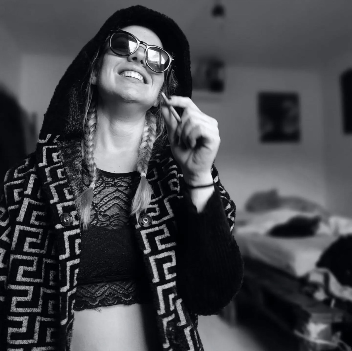 the free vivi – feministische Poetin und Aktivistin im steampunk-inspirierten Portrait