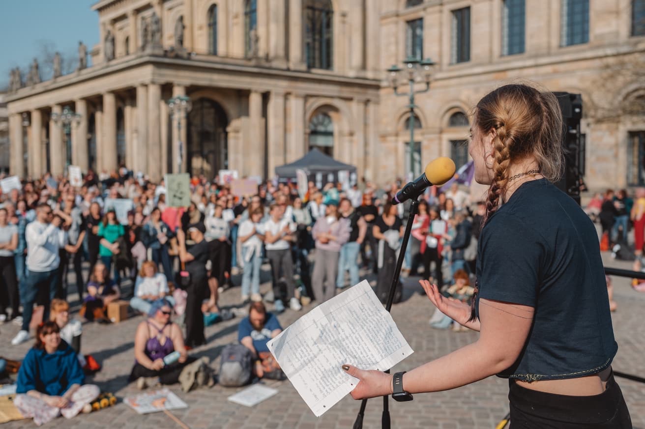 the free vivi beim Frauenstreik Hannover, 9. März 2026 – Foto: Merle Tronnie